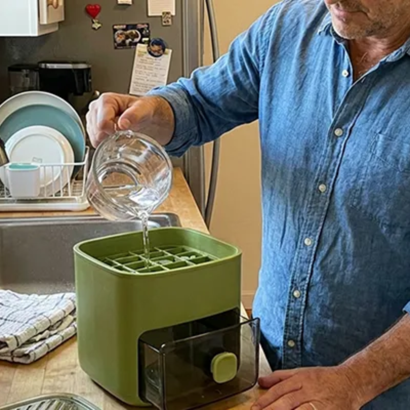 IsKlar™ | Smart isterningeboks med ét-tryk udløsning & opbevaring